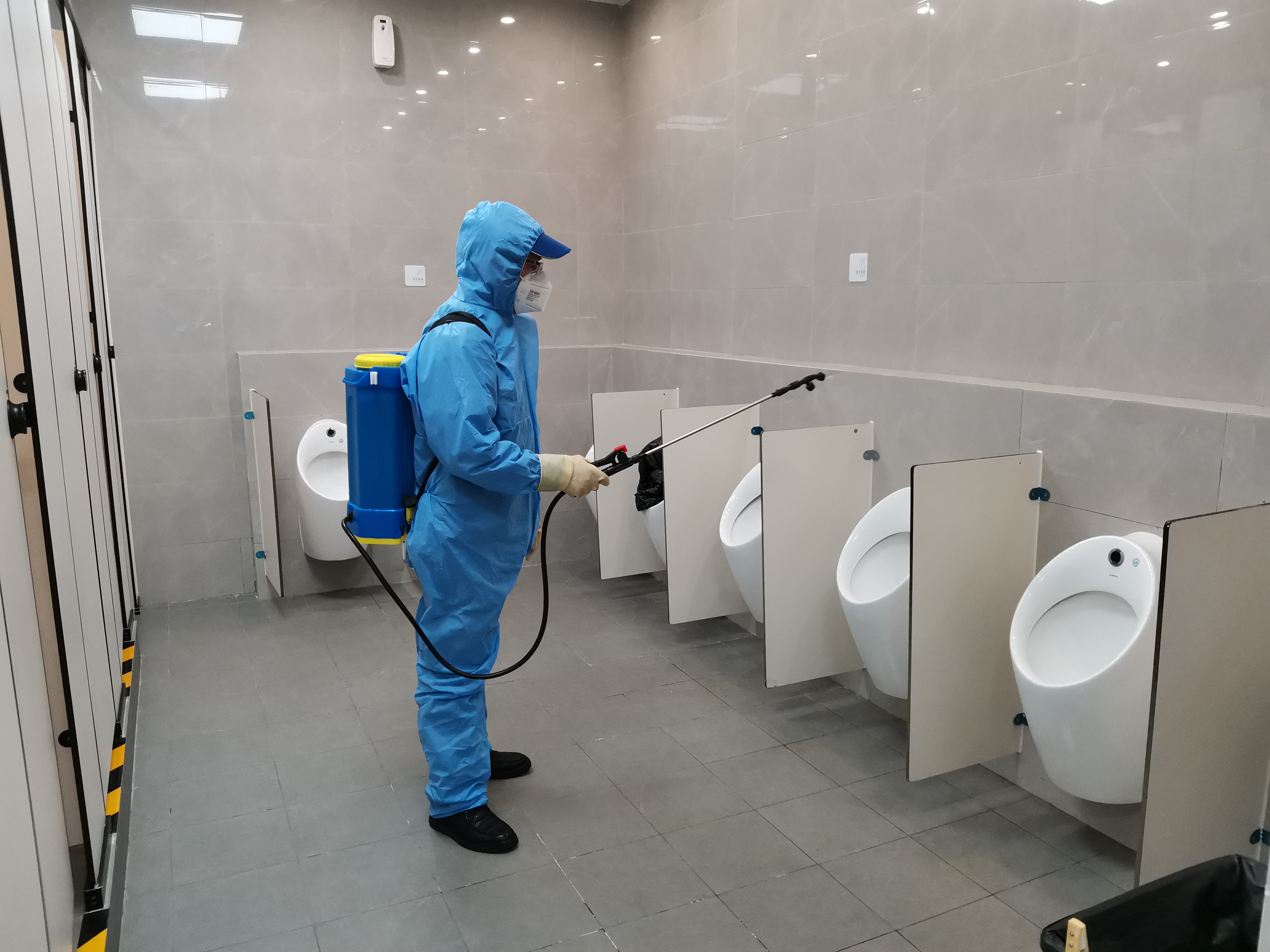 商場室內(nèi)消毒殺菌公司有哪些常見的化學(xué)消毒液