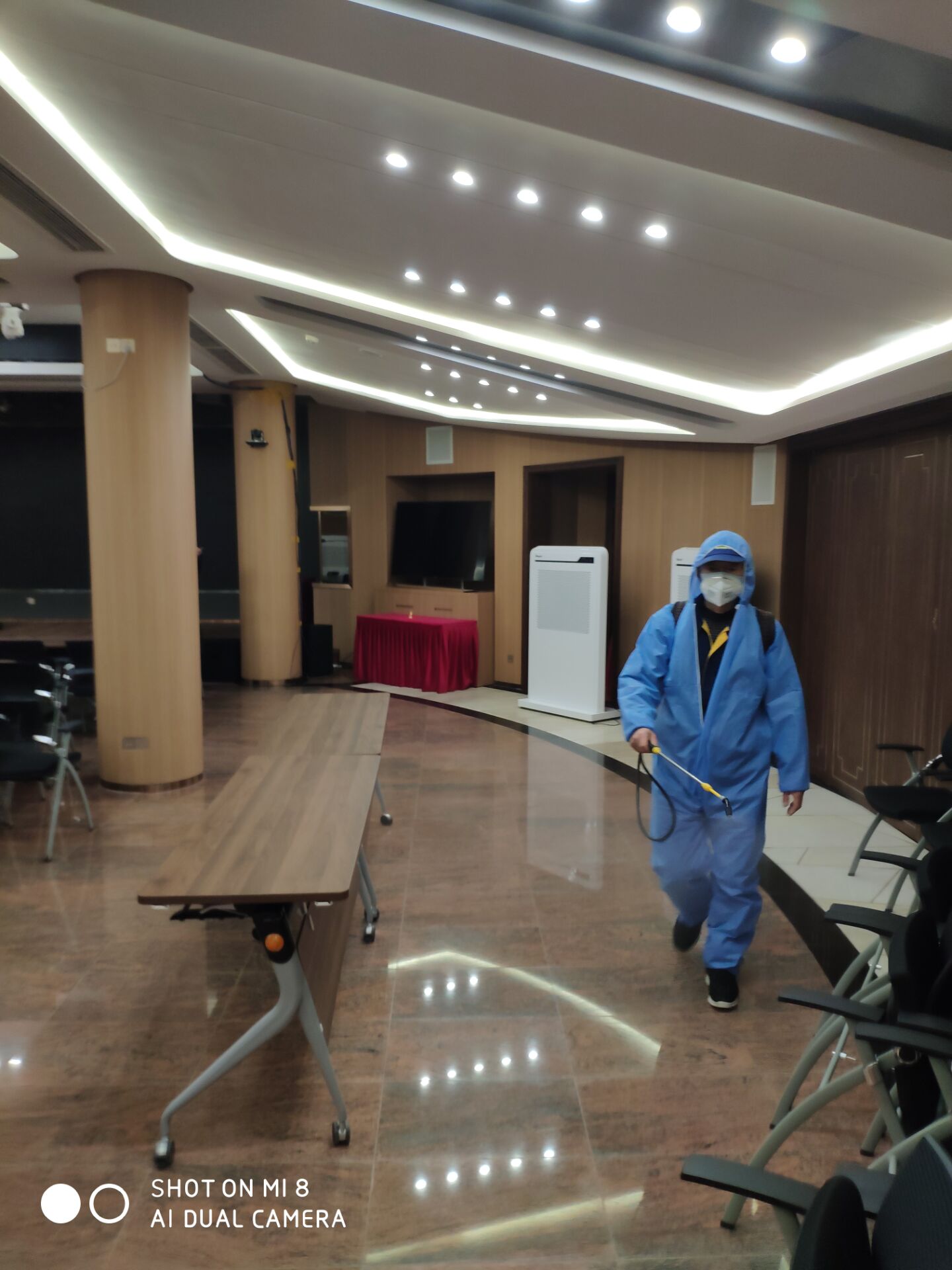 辦公區(qū)噴霧消毒公司哪家好設(shè)備多，就選擇哪一家消殺公司