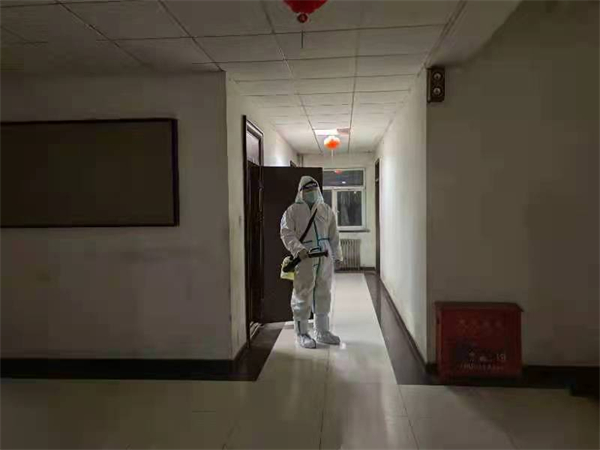 消毒用品酒精和碘伏有什么區(qū)別？哪一種更適合家庭消毒